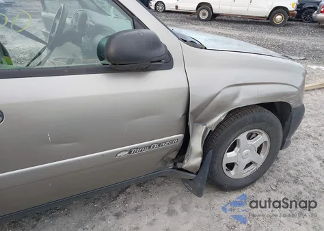 2002 Chevrolet Trailblazer Ls from USA, damaged, VIN 1GNDS13S822218376